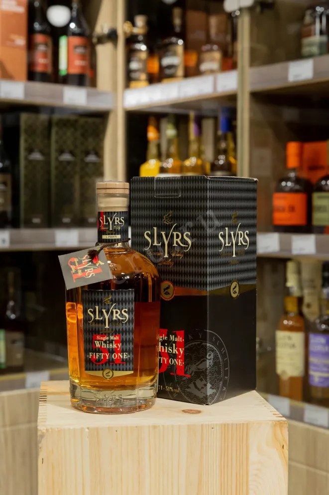 В магазине Крю Профи Slyrs Fifty One in gift box 0.7 л