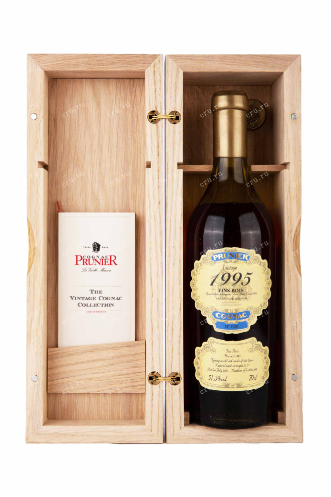 В деревянной коробке Prunier Fins Bois Vintage 1995  1985 0.7 л
