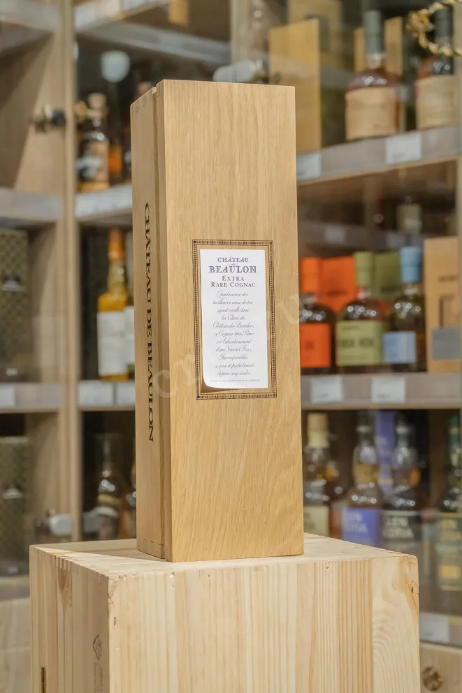 В магазине Крю Профи Chateau De Beaulon Extra Rare in wooden box 0.7 л