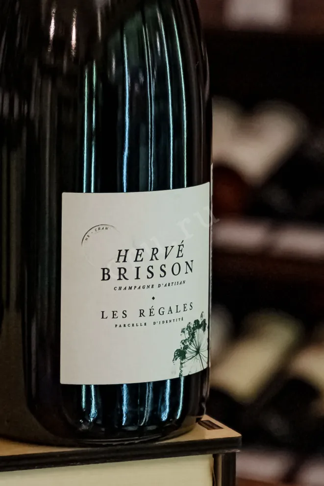 В магазине Крю Профи Herve Brisson Les Regales 2019 0.75 л