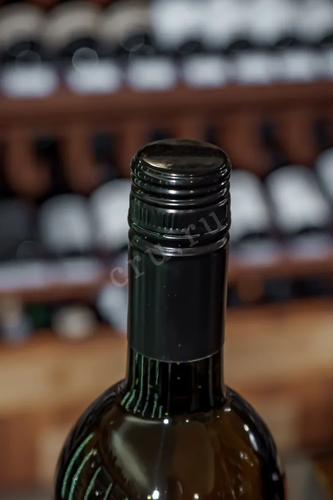 Пробка Amphitrion Chardonnay Riesling Sauvignon Blanc 2019 0.75 л