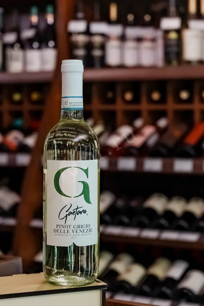 В магазине Крю Профи Gaetano Pinot Grigio Delle Venezie DOC 2024 0.75 л
