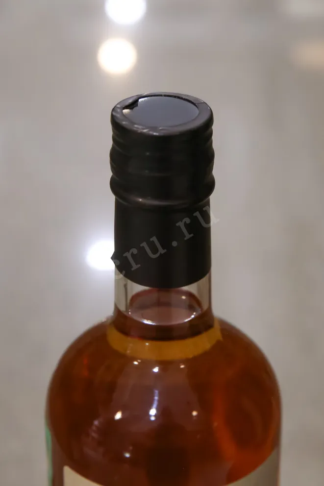 Пробка the Tottori Bourbon Barrel gift box 0.5 л
