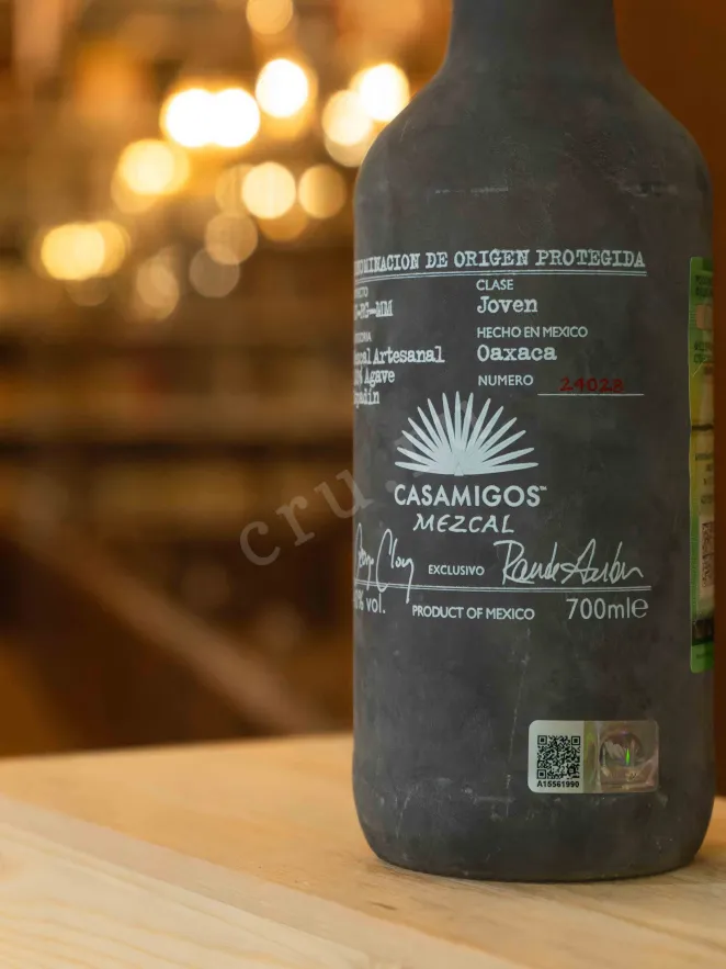 В магазине Крю Профи Casamigos Espadin 0.7 л