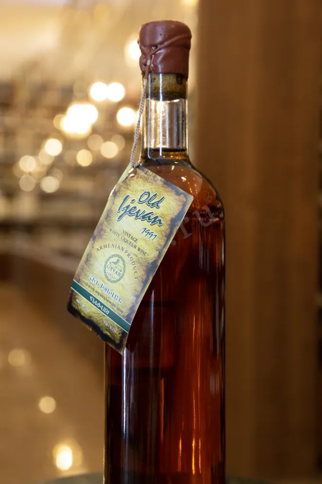 В магазине Крю Профи Old Ijevan liqueur Wine Collection 1991 0.75 л