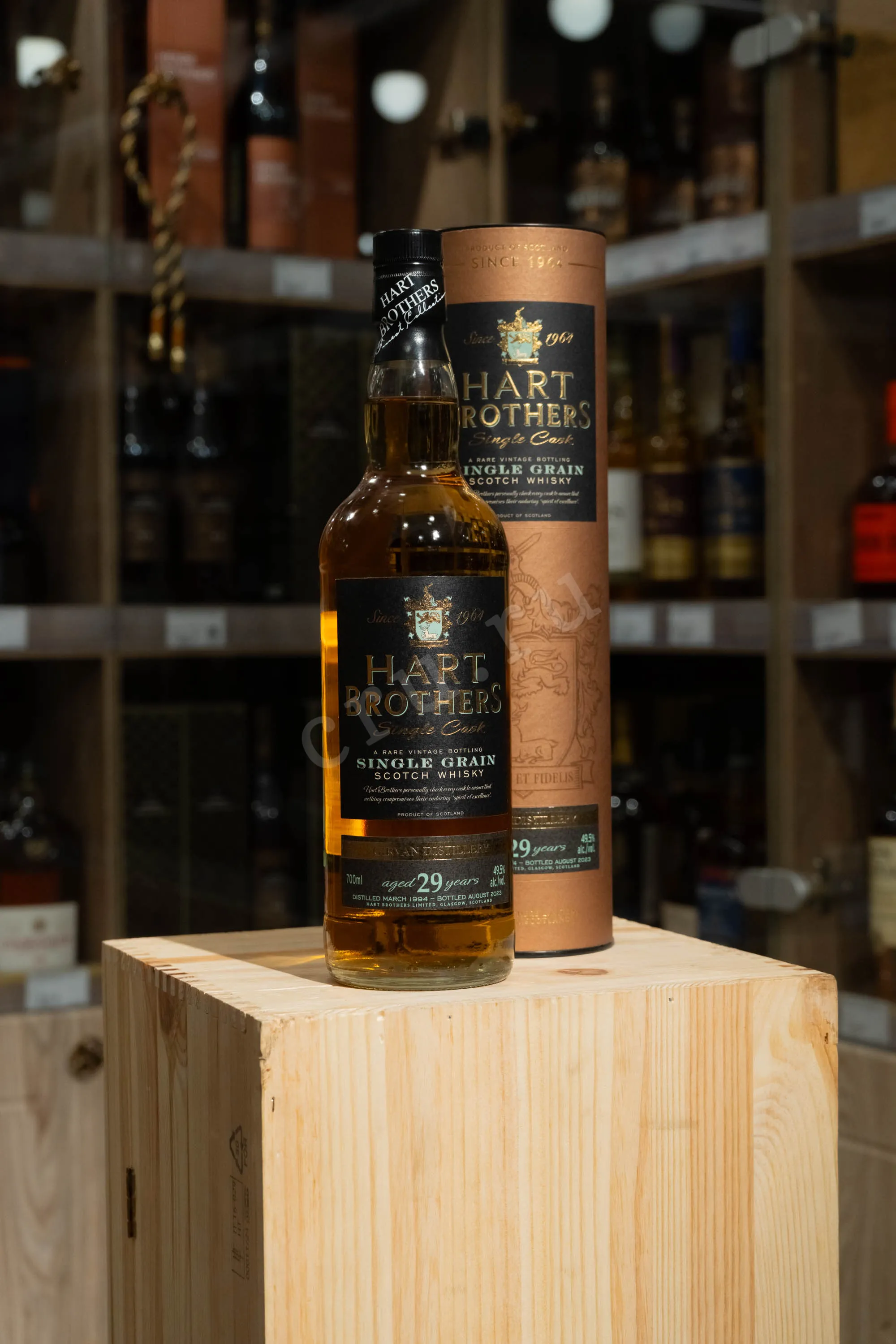 Hart Brothers Girvan Single Grain 29 years old in tube 0.7 л