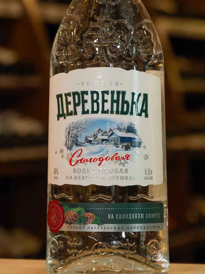 В магазине Крю Профи Zimnyaya Derevenka Kedrovaya Solodovaya 0.5 л