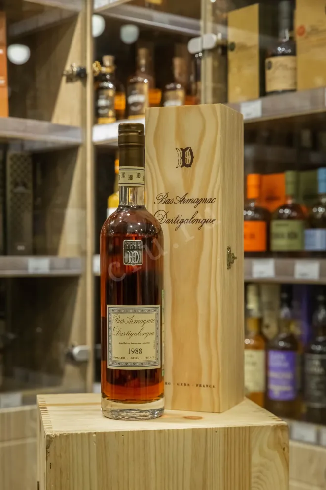 В магазине Крю Профи Dartigalongue 1988 0.5 л