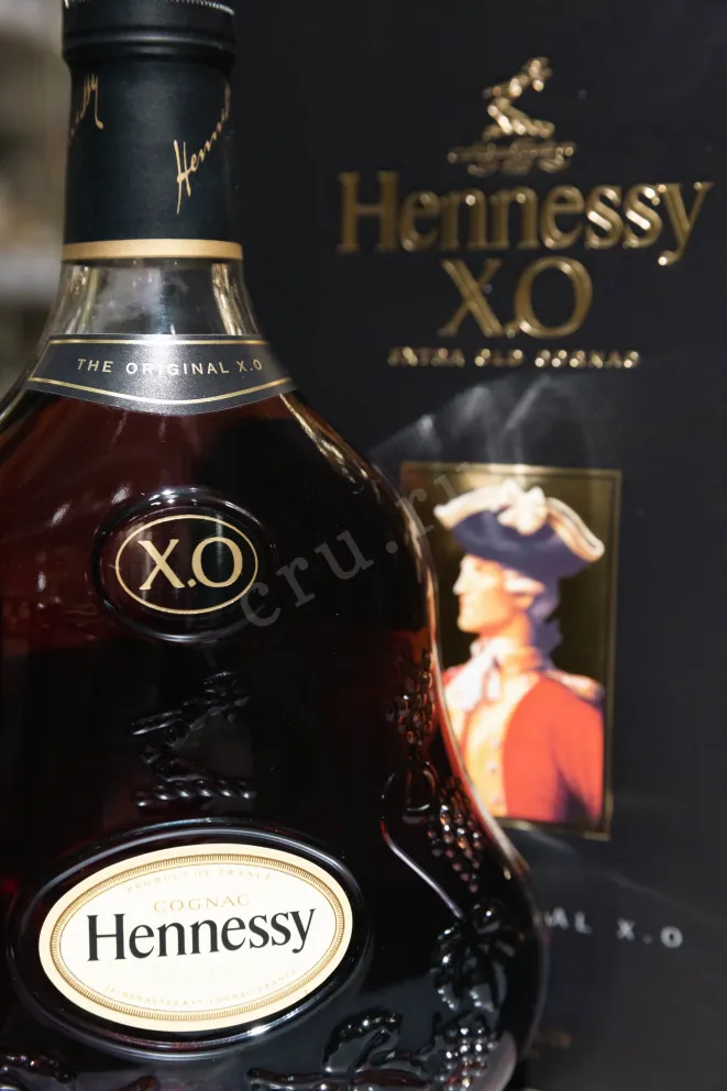 В магазине Крю Профи Hennessy XO 0.7 л