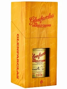 Виски Glenfarclas The Family Casks 1978 0.7 л