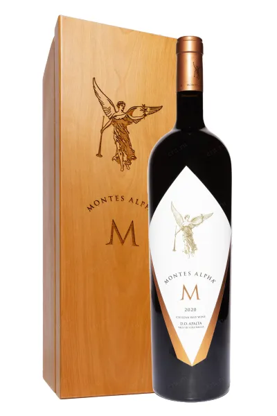 Вино Montes Alpha M Apalta DO in wooden box 2020 1.5 л