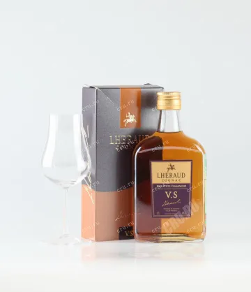 Фото — Коньяк Lheraud Cognac VS  0.35 л