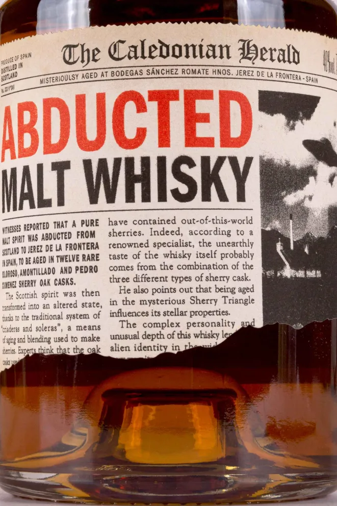 Контрэтикетка Abducted Malt gift box 0.7 л