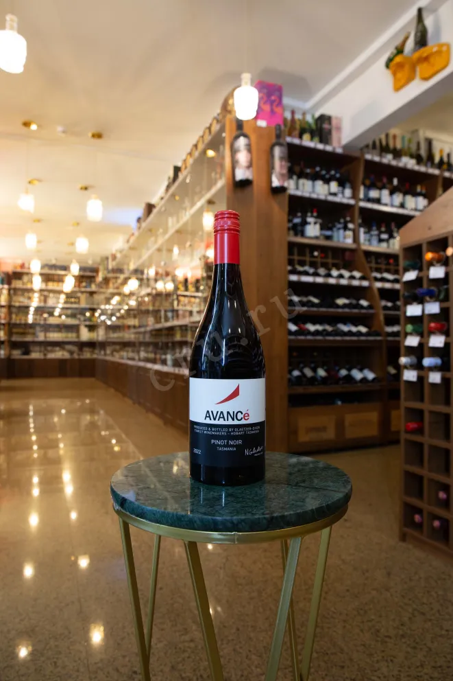 В магазине Крю Профи Avance Pinot Noir Tasmania Glaetzer-Dixon 2022 0.75 л