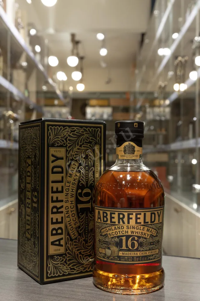 В магазине Крю Профи Aberfeldy 16 Years Old Madeira Cask Finished in gift box 0.7 л