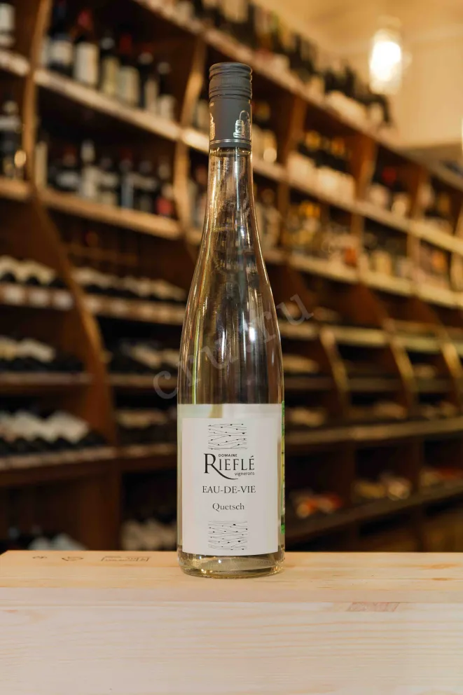 В магазине Крю Профи Domaine Riefle Quetsch 0.7 л