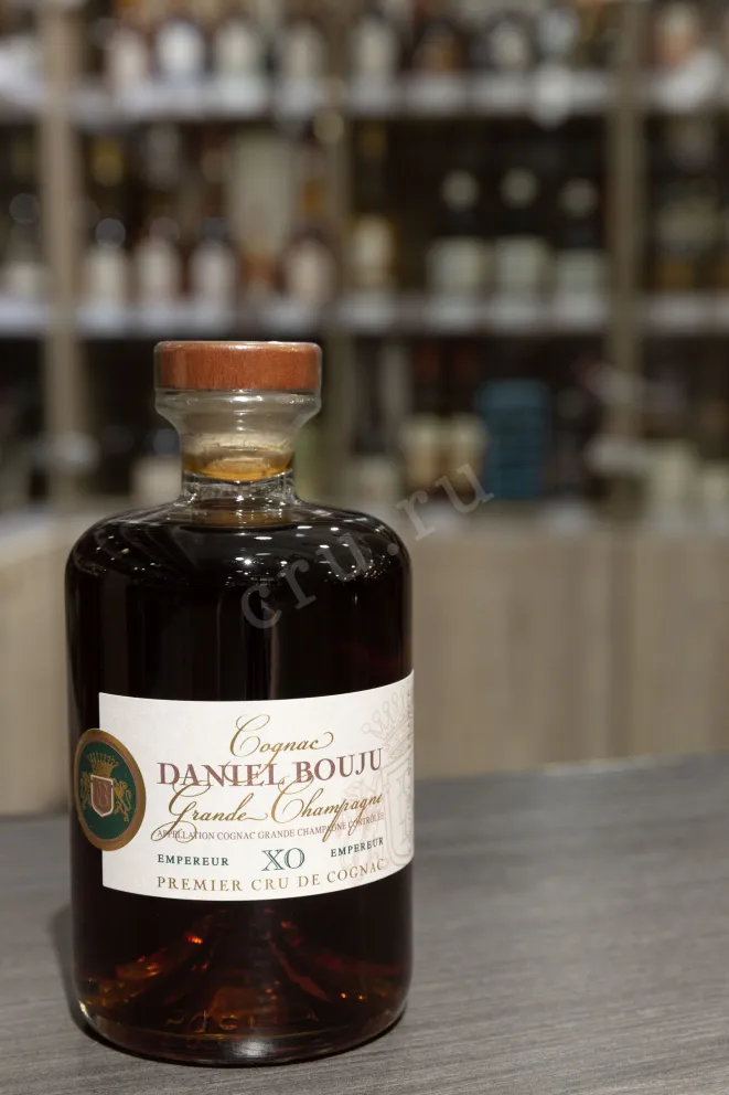 В магазине Крю Профи Daniel Bouju XO Empereur 0.5 л
