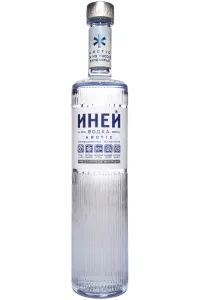 Водка Иней Сверкающий Арктика  0.5 л