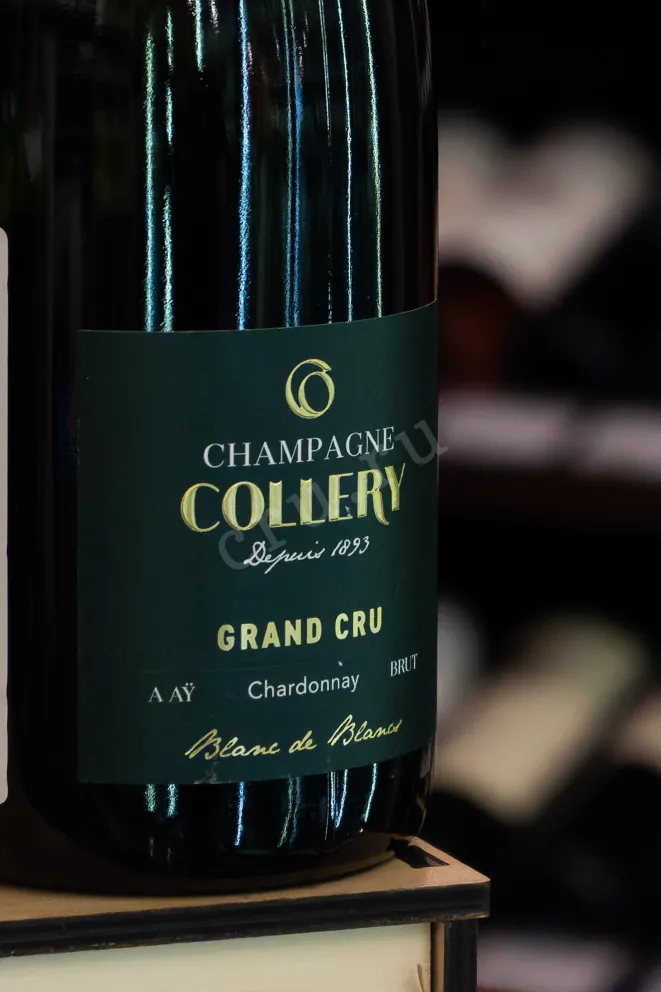 В магазине Крю Профи Collery Blanc de Blancs Grand Cru 0.75 л
