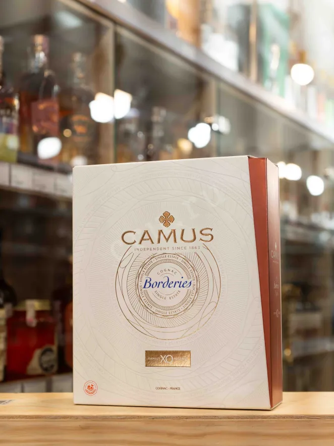 В магазине Крю Профи Camus XO in gift box 0.7 л