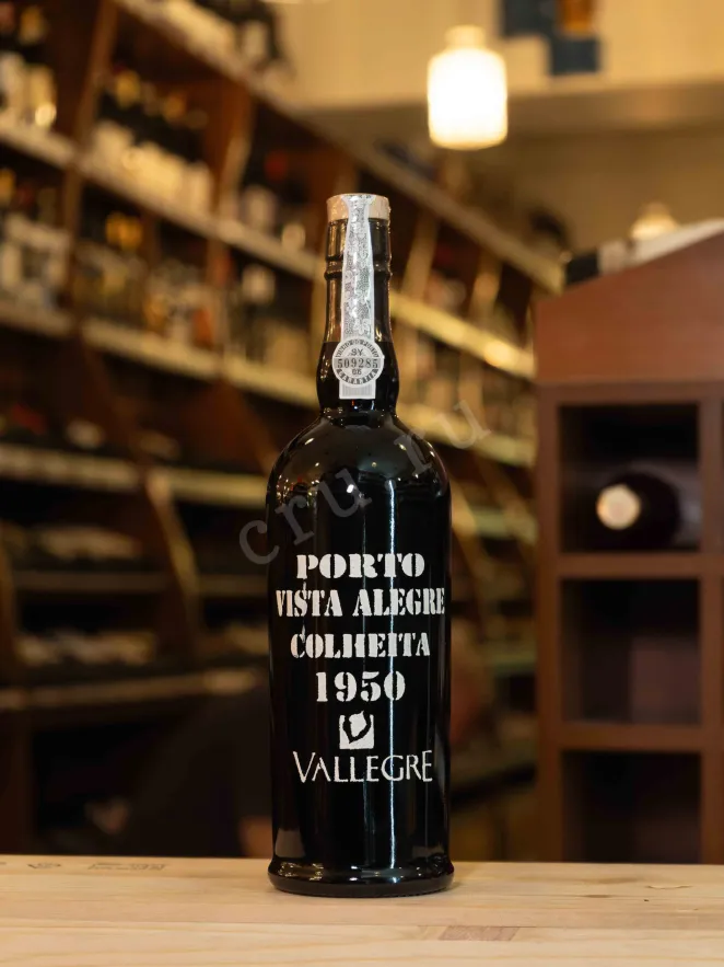 В магазине Крю Профи Vista Alegre Porto Сolheita Vallegre in wooden box 1950 0.75 л