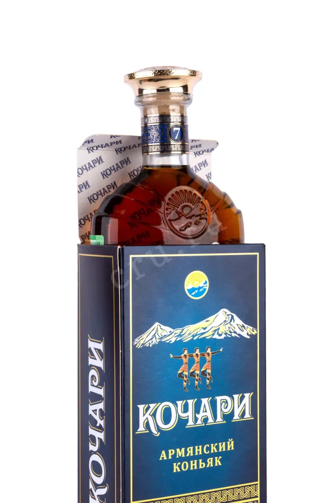 В подарочной коробке Kochari 7 Years Old gift box 2014 0.5 л