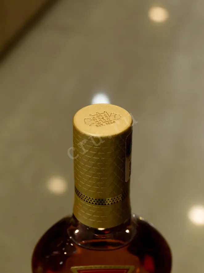 Пробка Macallan Classic Cut gift box 0.7 л