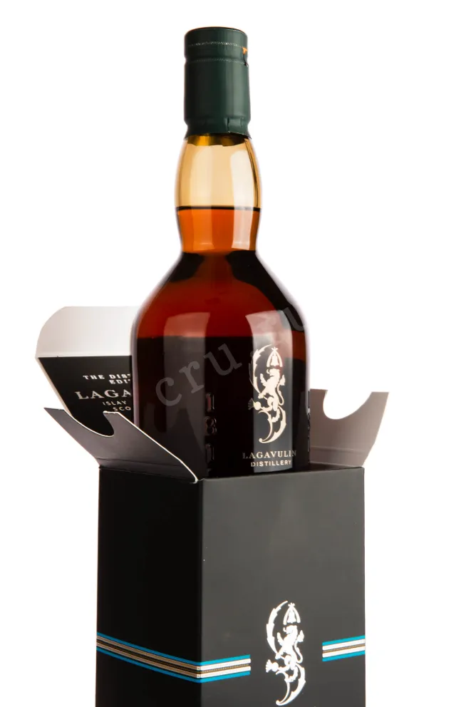 Виски Lagavulin Distillers Edition Double Matured gift box  0.7 л