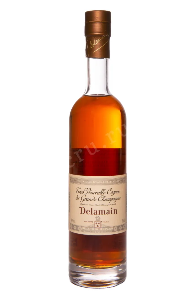 Бутылка Delamain set 3* in gift box 0.2 л