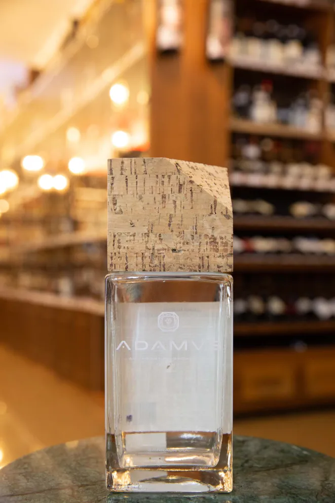 В магазине Крю Профи Adamus Aguardente Bagaceira in gift box 0.7 л