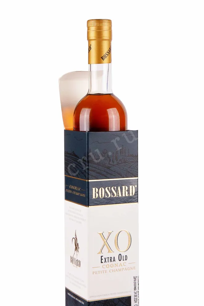 В подарочной коробке Bossard XO Extra Old Petite Champagne 0.2 л