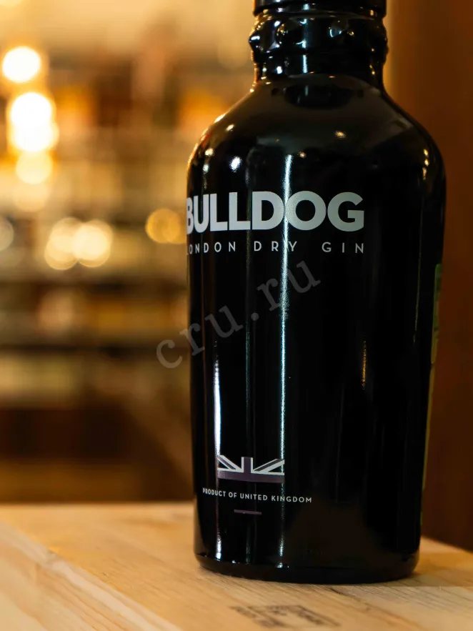 В магазине Крю Профи Bulldog London Dry 0.7 л