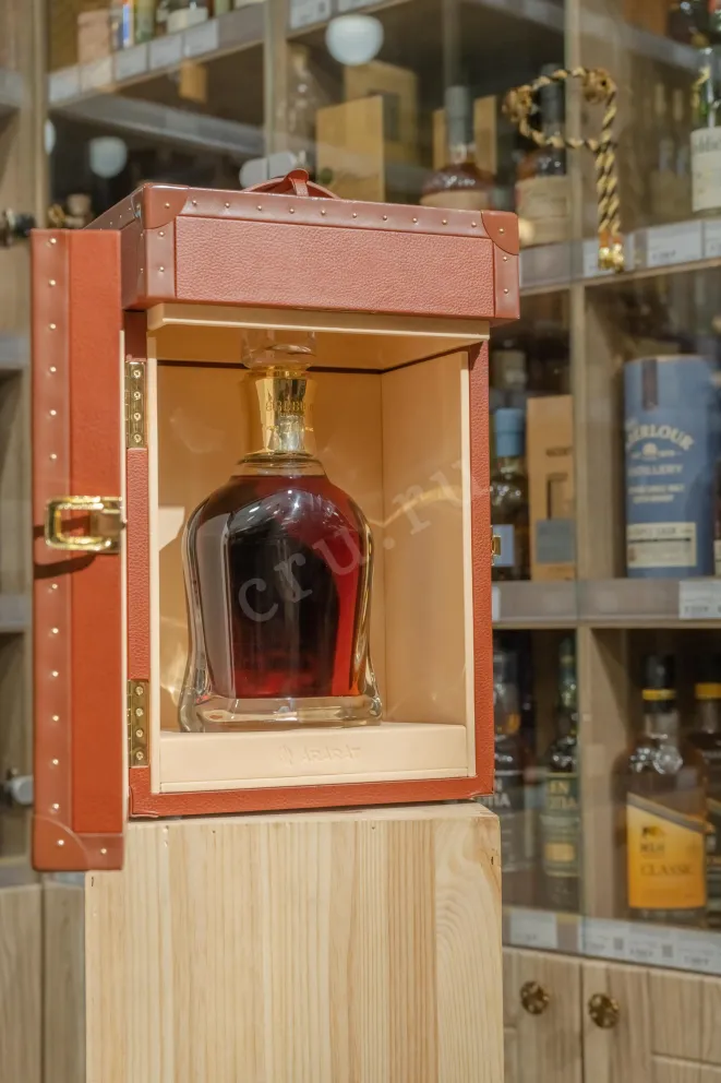 В магазине Крю Профи Ararat Erebuni 70 years 0.75 л