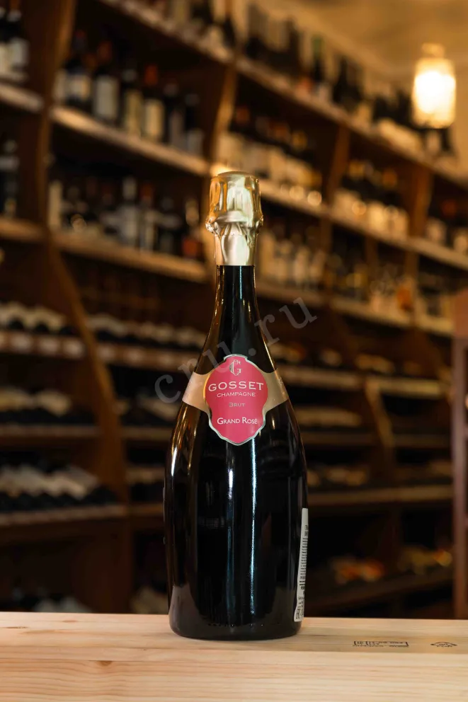 В магазине Крю Профи Gosset Grand Rose Brut with gift box 2016 0.75 л