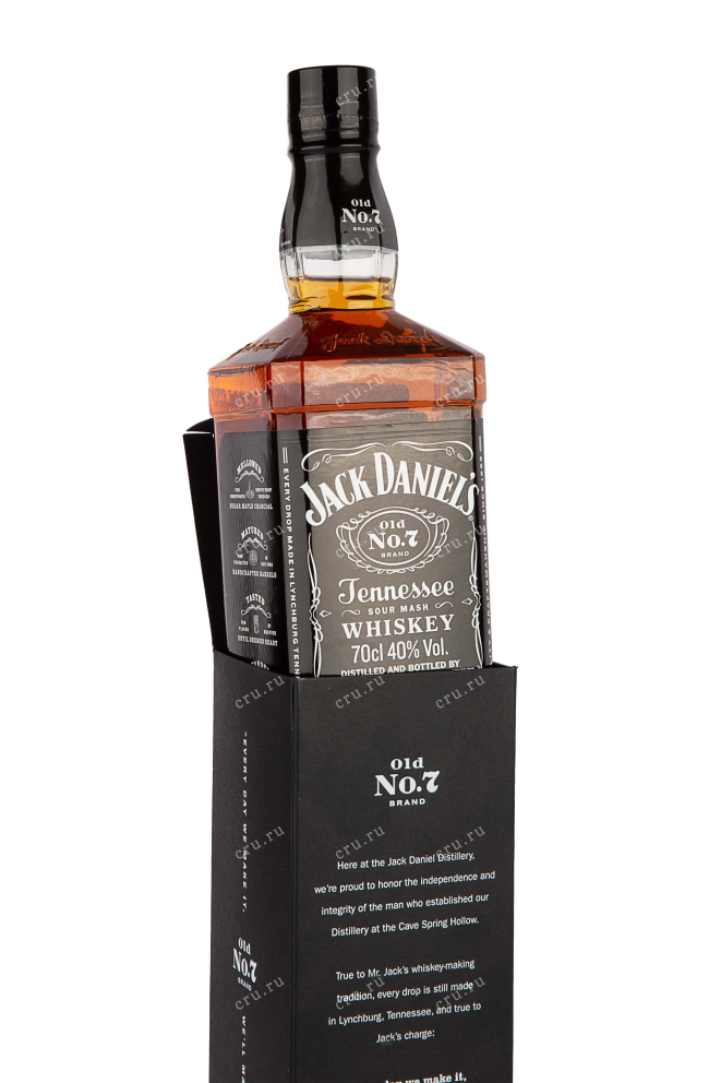 В подарочной коробке Jack Daniel's Tennessee in gift box 0.7 л