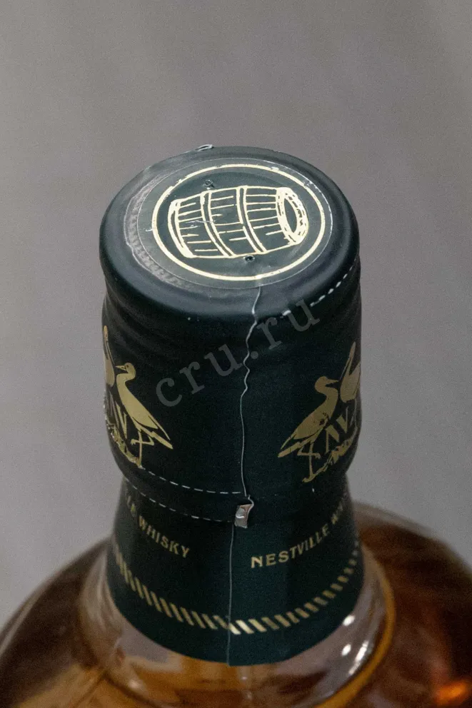 Пробка Nestville 7 times distilled 0.5 л