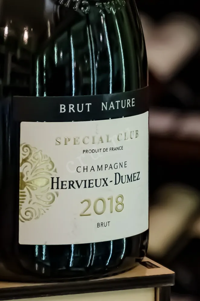В магазине Крю Профи Hervieux-Dumez Special Club in gift box 2018 0.75 л