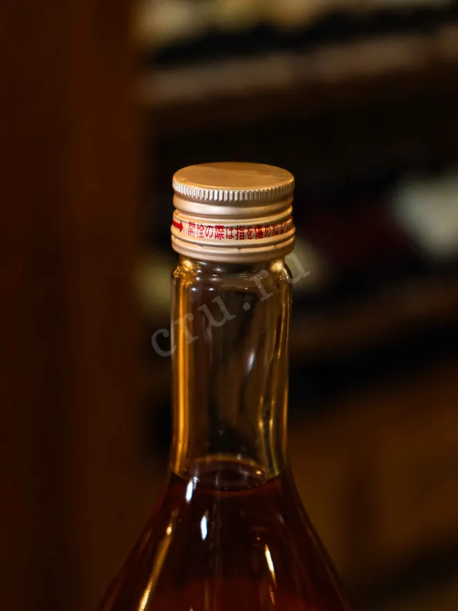 Пробка Kitaoka Honten Zakuro Umeshu 0.72 л