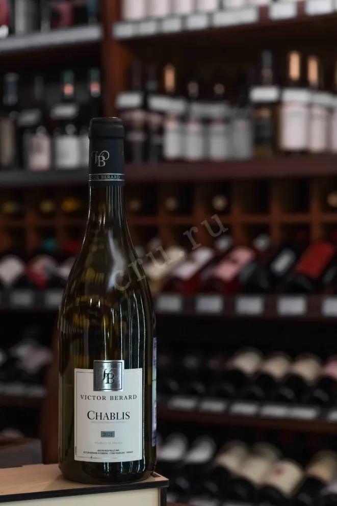 В магазине Крю Профи Victor Berard Chablis 2021 0.75 л
