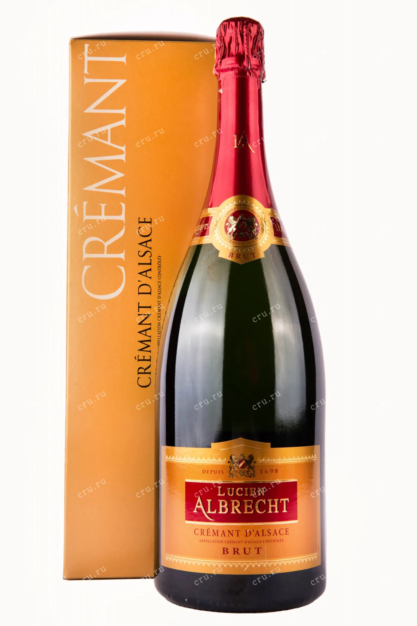 Фото — Игристое вино Lucien Albrecht Brut Cremant d'Alsace with gift box  1.5 л
