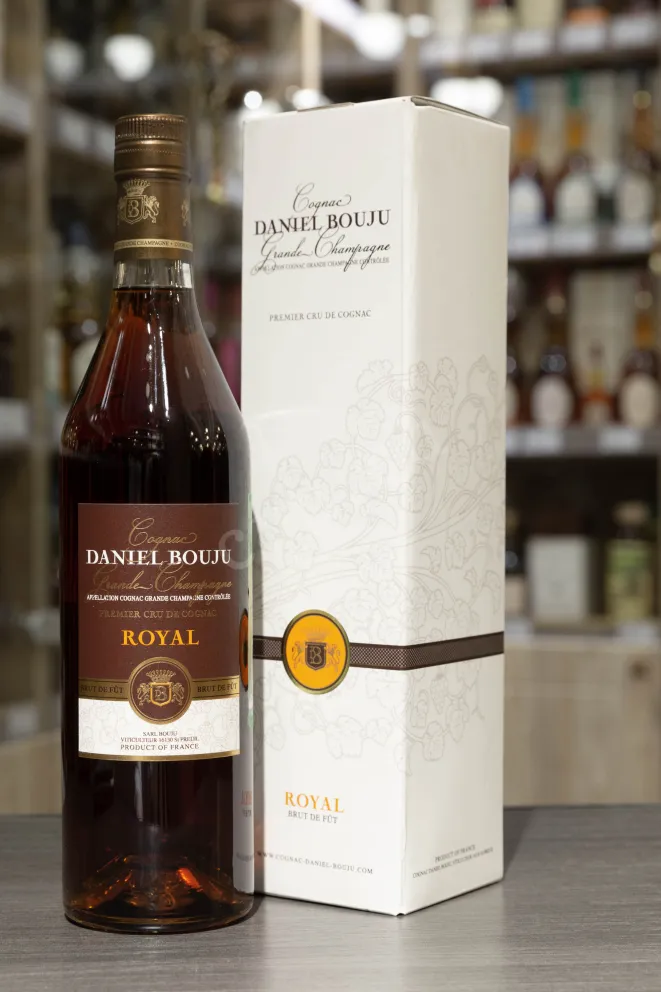 В магазине Крю Профи Daniel Bouju Royal 0.7 л