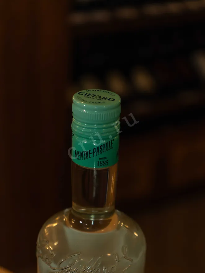 Пробка Giffard Menthe Pastille 0.7 л