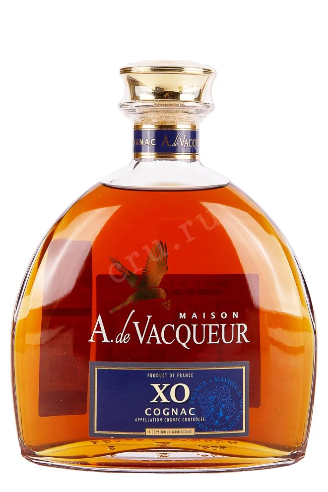 Бутылка Maison A. de Vacqueur XO 0.7 л