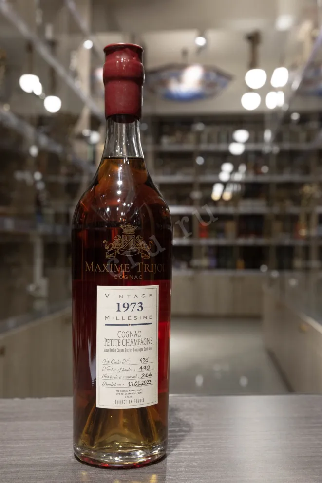 В магазине Крю Профи Maxime Trijol Petite Champagne 1973 0.7 л