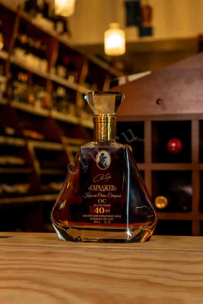 В магазине Крю Профи Saradjev 40 Years in gift box 0.7 л