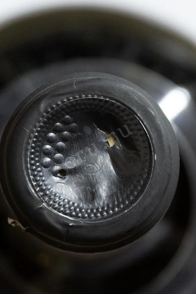 Пробка Winery Khareba Saperavi with fruity tones 2022 0.75 л