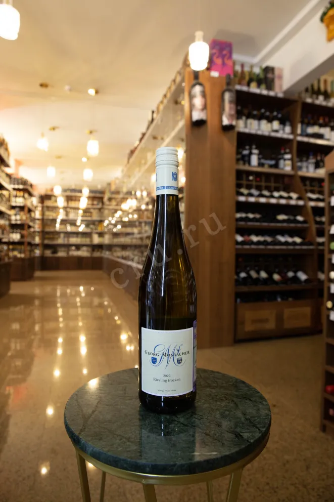 В магазине Крю Профи Georg Mosbacher Riesling Trocken 2023 0.75 л