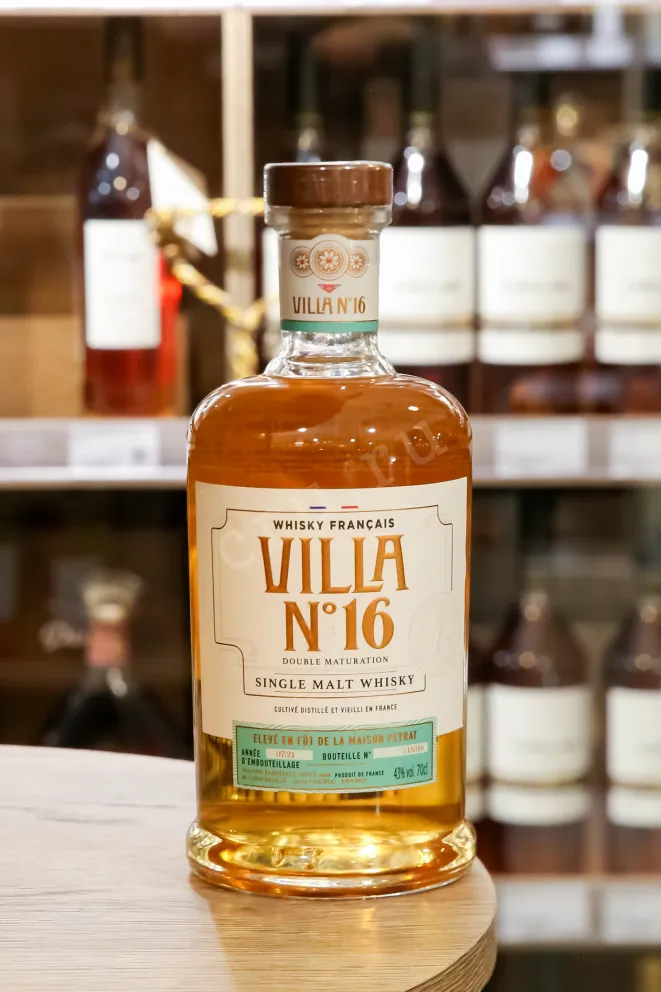 В магазине Крю Профи Villa №16 in tube 0.7 л