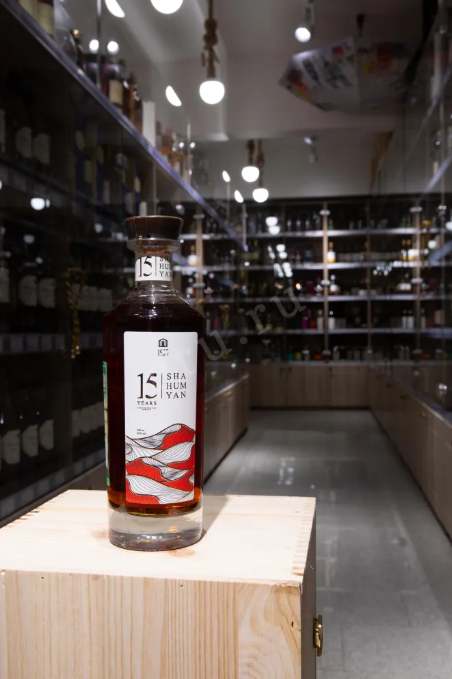 В магазине Крю Профи Shahumyan Level 15 years old in tube 0.5 л