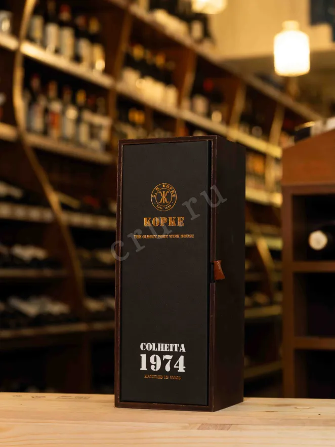 В магазине Крю Профи Kopke Colheita 1974 0.75 л